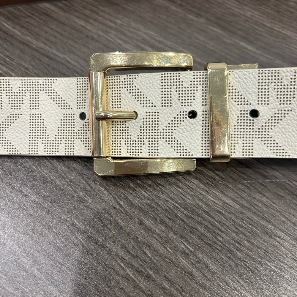 Michael Kors White and Brown Monogram Leather Gold Buckle Belt - Picture 4 of 8